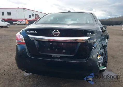 2015 Nissan Altima 2.5 Sl z USA, uszkodzony, nr VIN 1N4AL3AP1FC165836